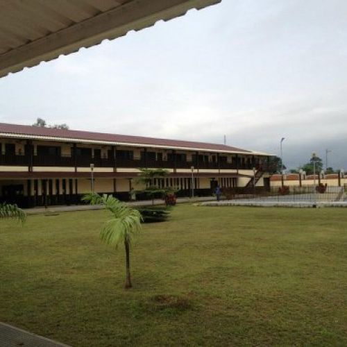 colegio en guinea ecuatorial