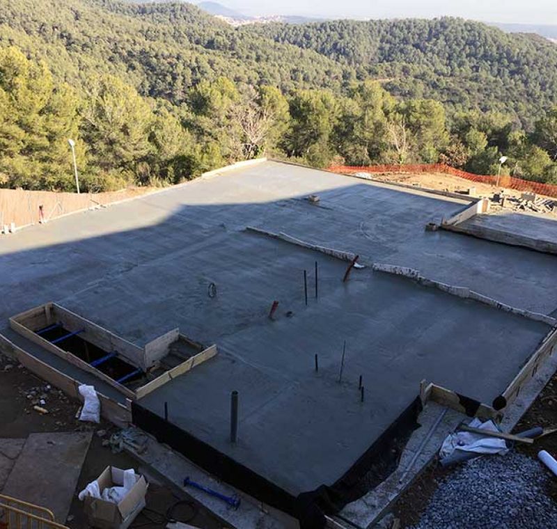 Pavimentación del forjado de los cimientos